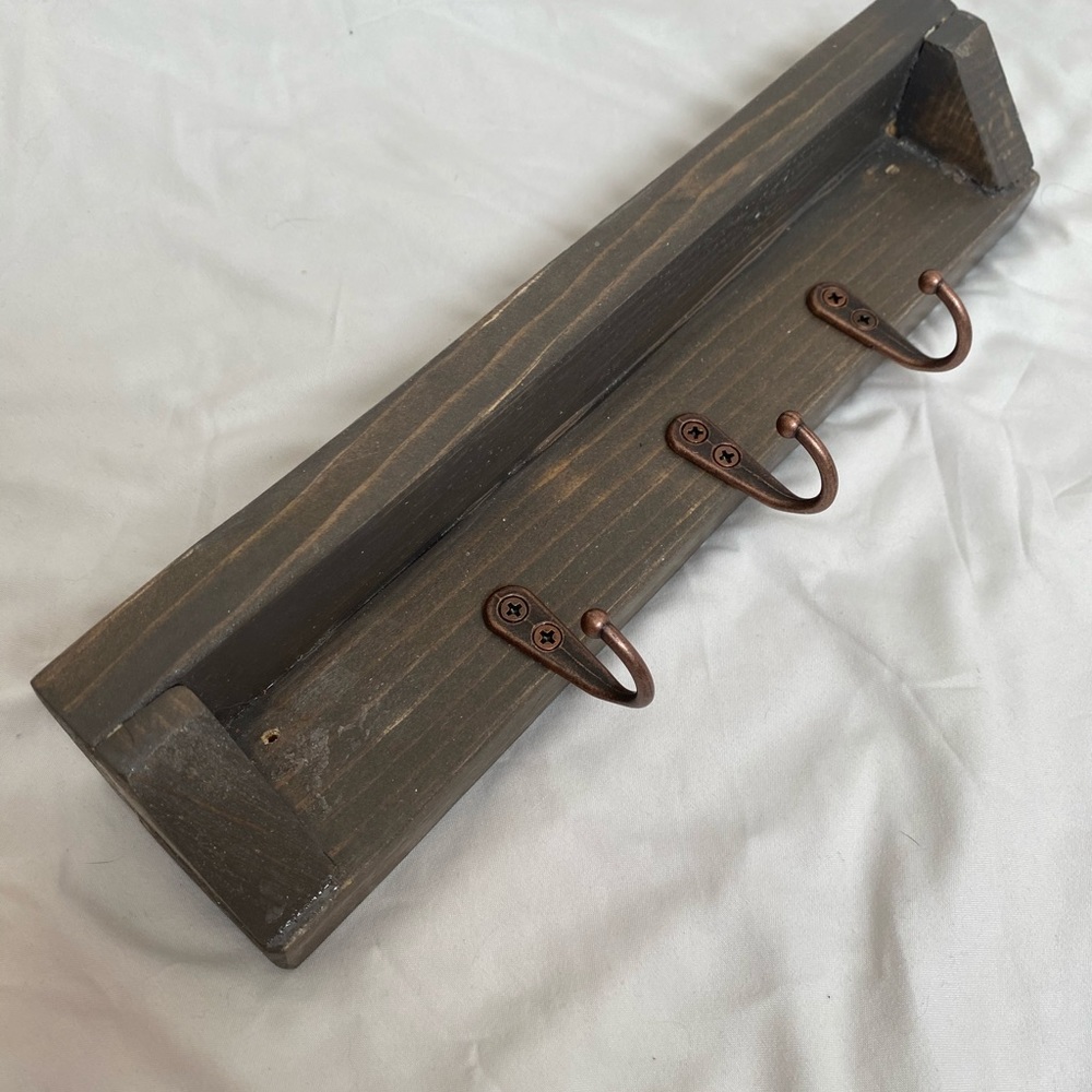 Key hook - Picture 2 of 6